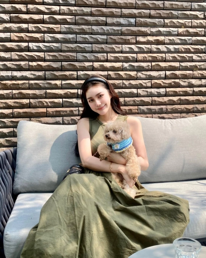 Gia đình Barbie Hsu, được báo 